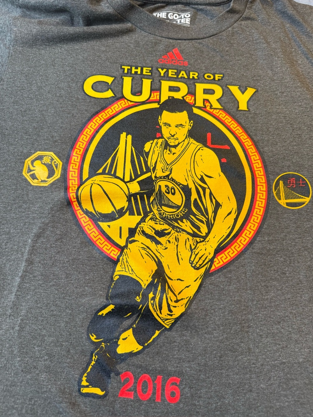 adidas Gray Tee with Yellow & Red Stephen Curry Graphic size medium